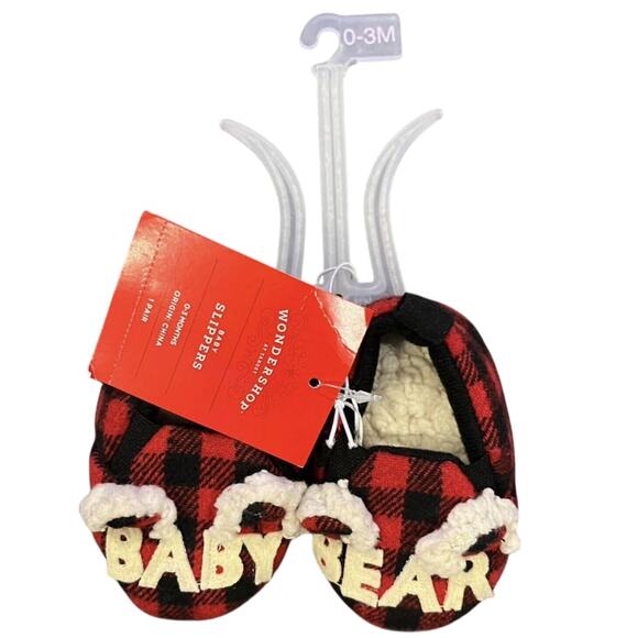 Infant Baby Christmas Holiday Slippers Size 0-3 Months Buffalo Plaid Red Black - Picture 1 of 5